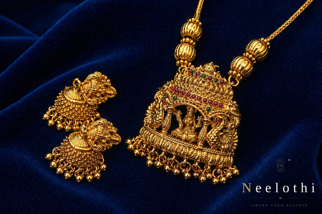 Devangana Pendant Necklace set