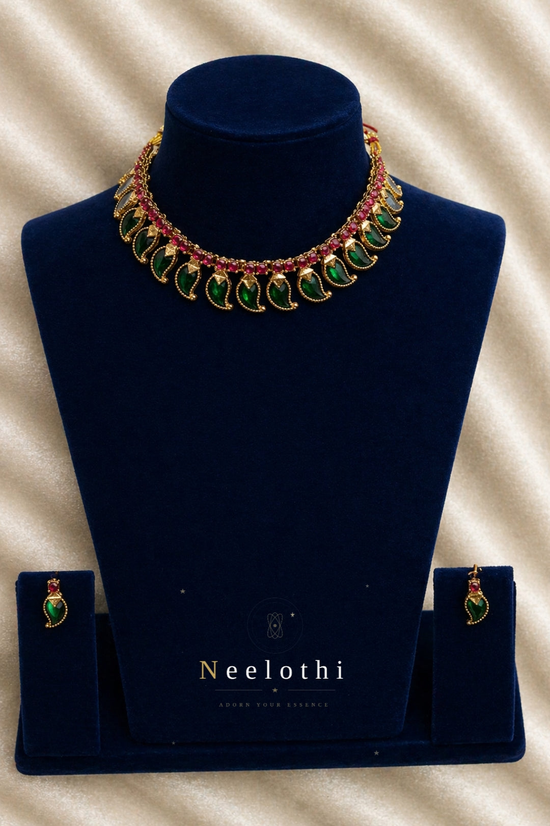 Mayukhi Choker set
