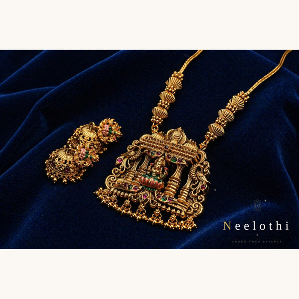 Shrivika Pendant Necklace set